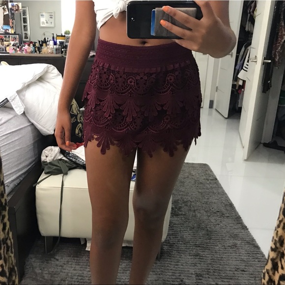 Mini skirt. Forever 21. One Size - Picture 2 of 3